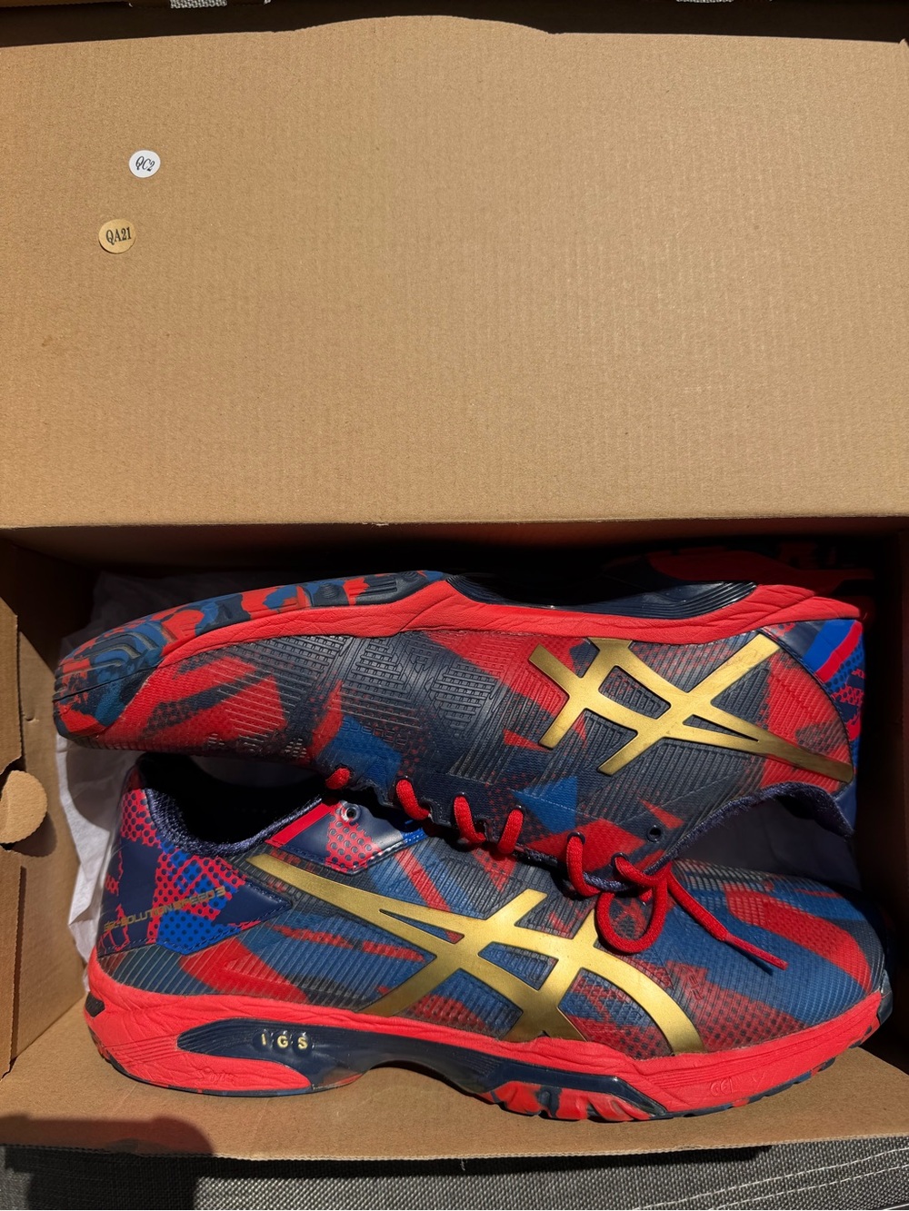Asics Red, Blue & Gold Running Shoes Sz 10 Athletic Limited Edition